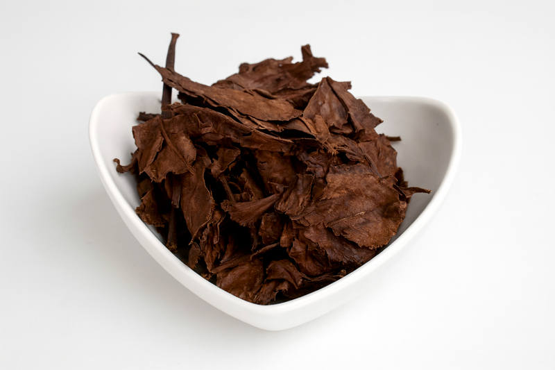 Dry leaves
